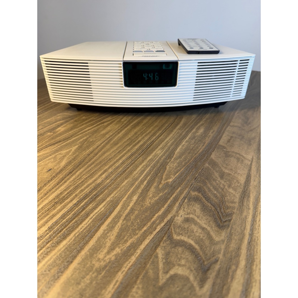 Bose Wave Radio AWR1W1 AM/FM Alarm Clock Radio White OEM Remote & Cable Tested
